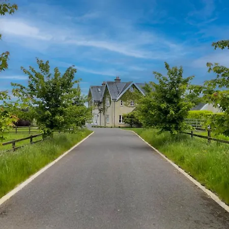 Cluain Ard By Trident Homes Ferienhaus